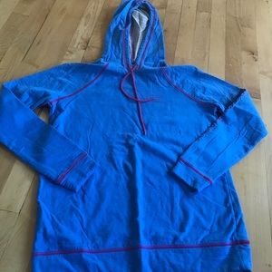 VINEYARD VINES women’s graphic hoodie